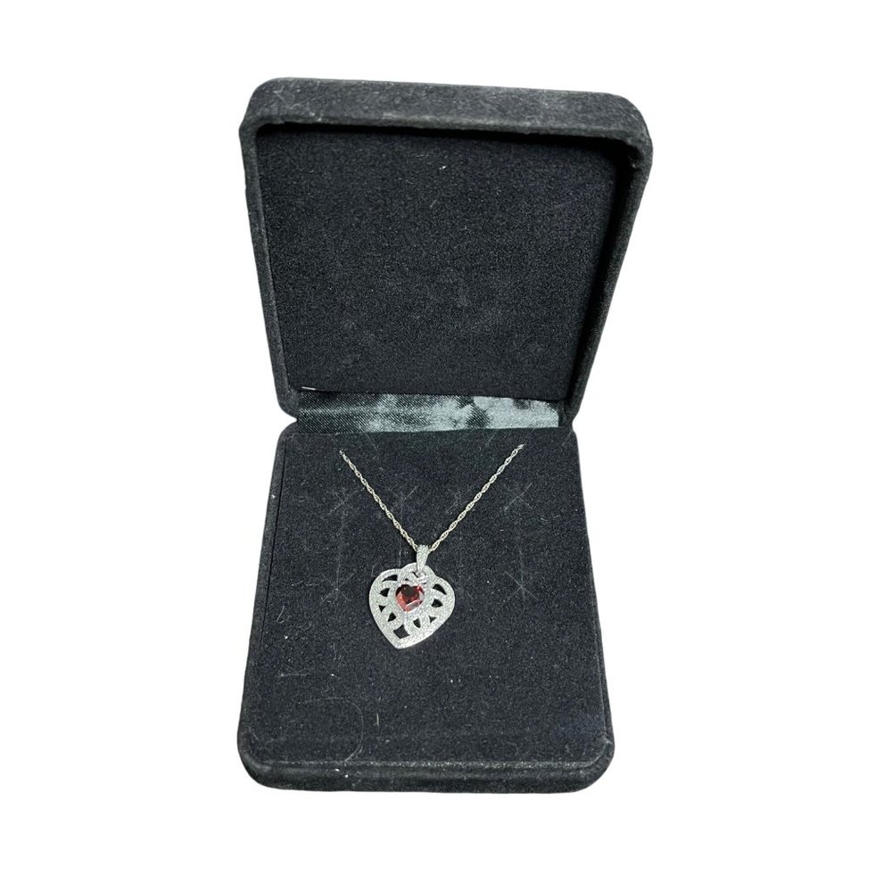 VTG Sterling Silver Necklace W/Heart Garnet And Diamond Chips Pendant EA (2736)